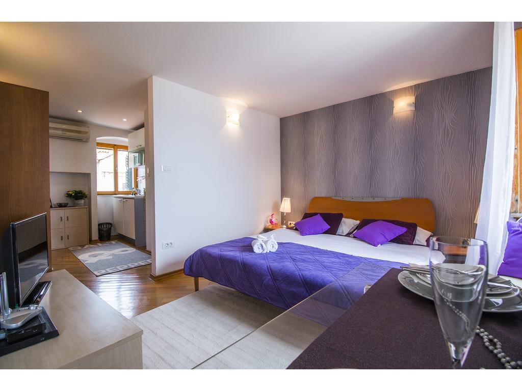 Sunny Promenade Studio Split Quarto foto